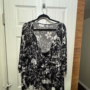Avenue Black & White Floral Wrap-Front Tunic